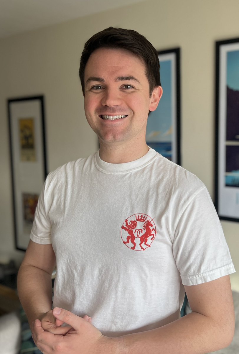 calvindyson's tweet image. Not @heavyspoilers coming up with a perfect t shirt for the specific cross section of fans of both James Bond AND animation (of which I am of course one). Anime 007 when please Amazon?