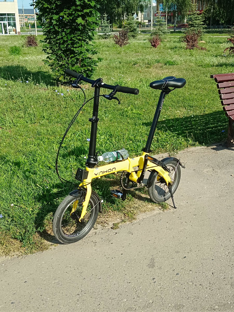 My new folding bike on 14" wheels from Taobao (China).
31 km, 15,2km/h average speed