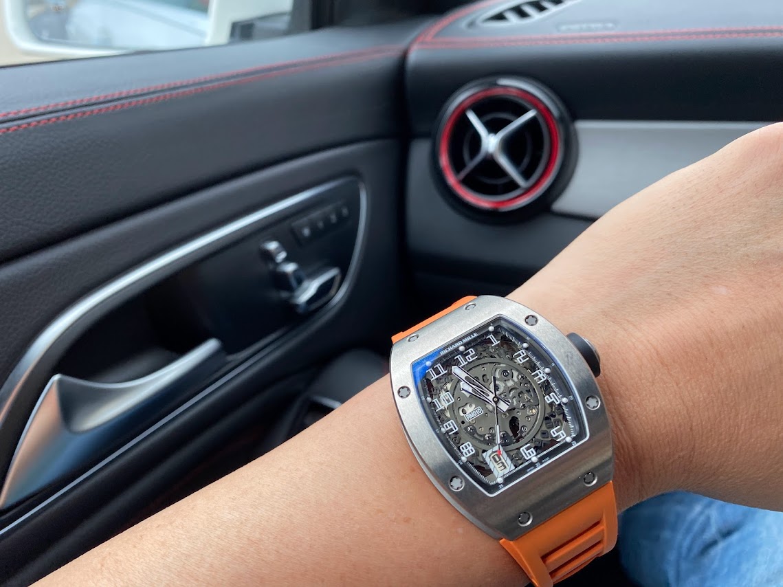 yuji9961's tweet photo. 夏にピッタリなライトブルー。
秋にはオレンジ。
白も良かったな。
#Richardmille
#リシャールミル
#RM10 https://t.co/l43BbH7y54