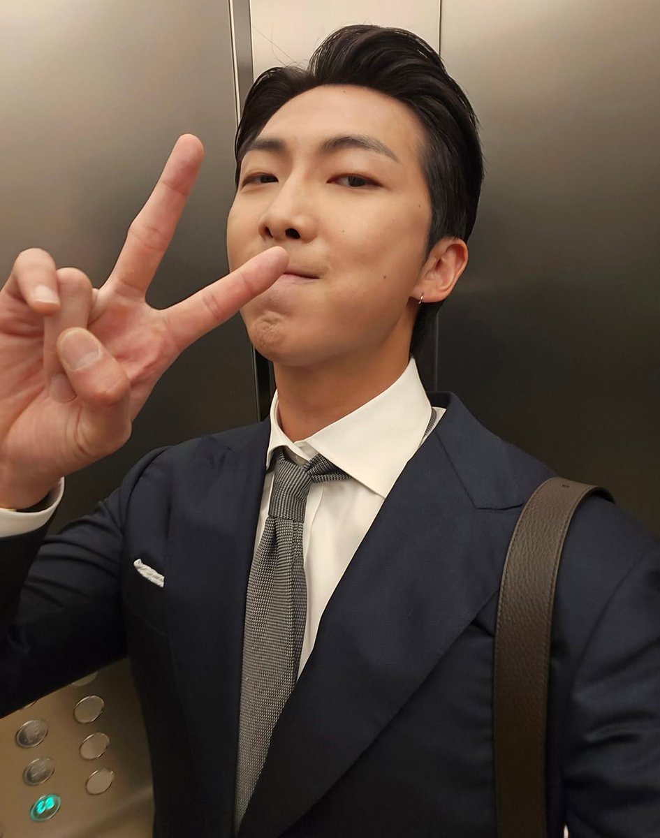 𝘝𝘪𝘵𝘰⁷⊙⊝⊜ tweet media