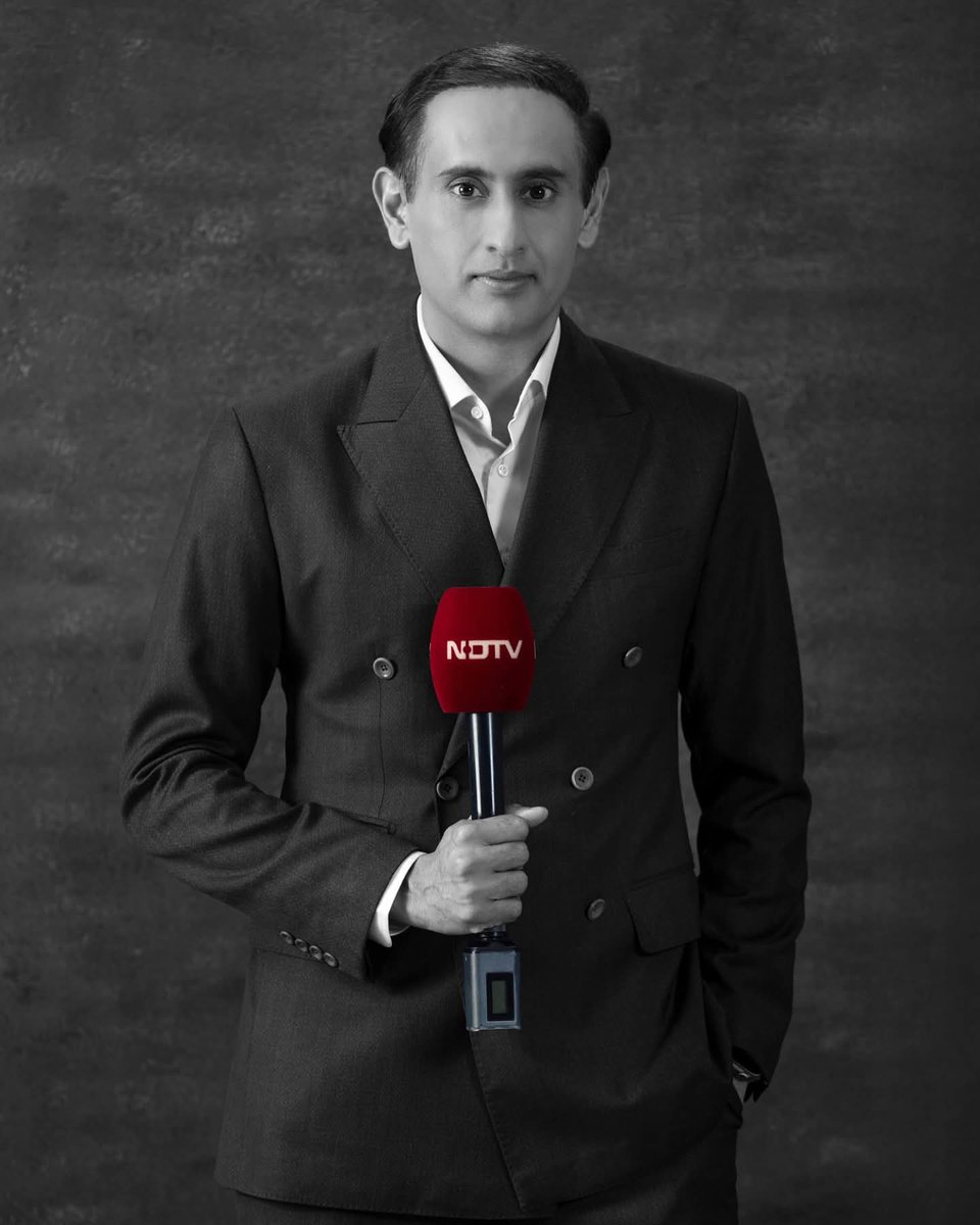 nitin poddar (@n3poddar) on Twitter photo #Breaking
#NDTV <a href="/ndtv/">NDTV</a> <a href="/ndtvindia/">NDTV India</a> <a href="/ndtvindia/">NDTV India</a> Gearing up. #Breaking
#NDTV <a href="/ndtv/">NDTV</a> <a href="/ndtvindia/">NDTV India</a> <a href="/ndtvindia/">NDTV India</a> Gearing up.