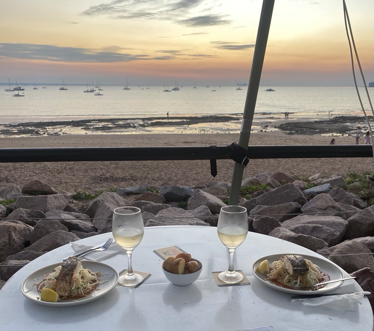 grantm_60's tweet image. 🥰 Darwin evenings🥰 #vanlife #greynomads