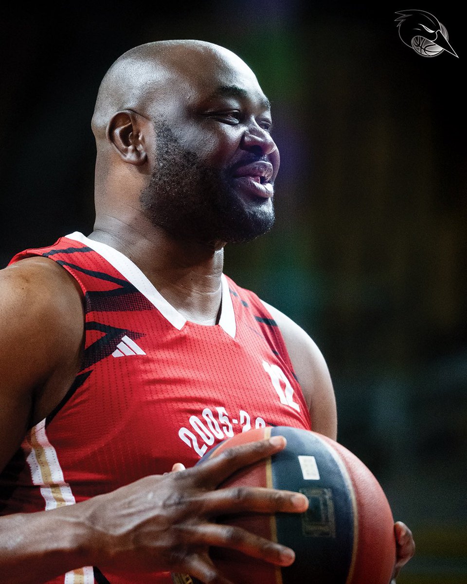 sigstrasbourg's tweet image. 🔙 𝑪’𝒆́𝒕𝒂𝒊𝒕 𝒊𝒍 𝒚 𝒂 𝒖𝒏 𝒎𝒐𝒊𝒔 🥹
Il y a un mois, on se donnait rendez-vous pour célébrer les 20 ans du titre de Champion de France au Rhenus✨
Un mois plus tard, on a toujours des étoiles plein les yeux. Cette soirée-là…on ne l’oubliera jamais.
#gosig
