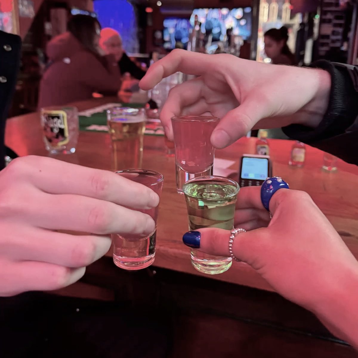 ᅠ

the goal: test my alcohol limits in malta

the result: find out the alcohol limit of these two 😭

i guess it’s hella cute na nagsasaluhan kayo ng shot, so ayan parehas kayong wasak 😂 

cheers to the only couple i like to third wheel 🍻
ᅠ 
ᅠ