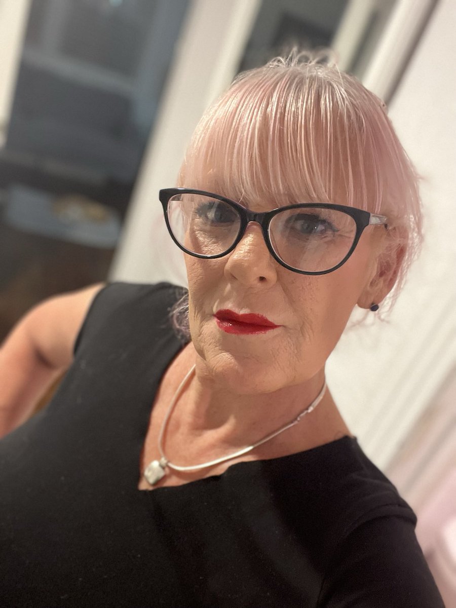 2) and if they do plz reach out to me 

I’ll cover the travel cost and you cover ( uncover) the rest 

GraceTaylor.nl@gmail.com

Let’s make some memories