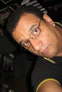 DiegoAManrique's tweet image. Gozando con "Malditos, heterodoxos y alucinados", de JAVIER MEMBA @revista_efeeme Retratos de directores y actores (especialmente, actrices) que sube de temperatura cuando se aproxima al cine europeo, incluyendo las fabulosas criaturas del fantaterror y el destape Made in Spain