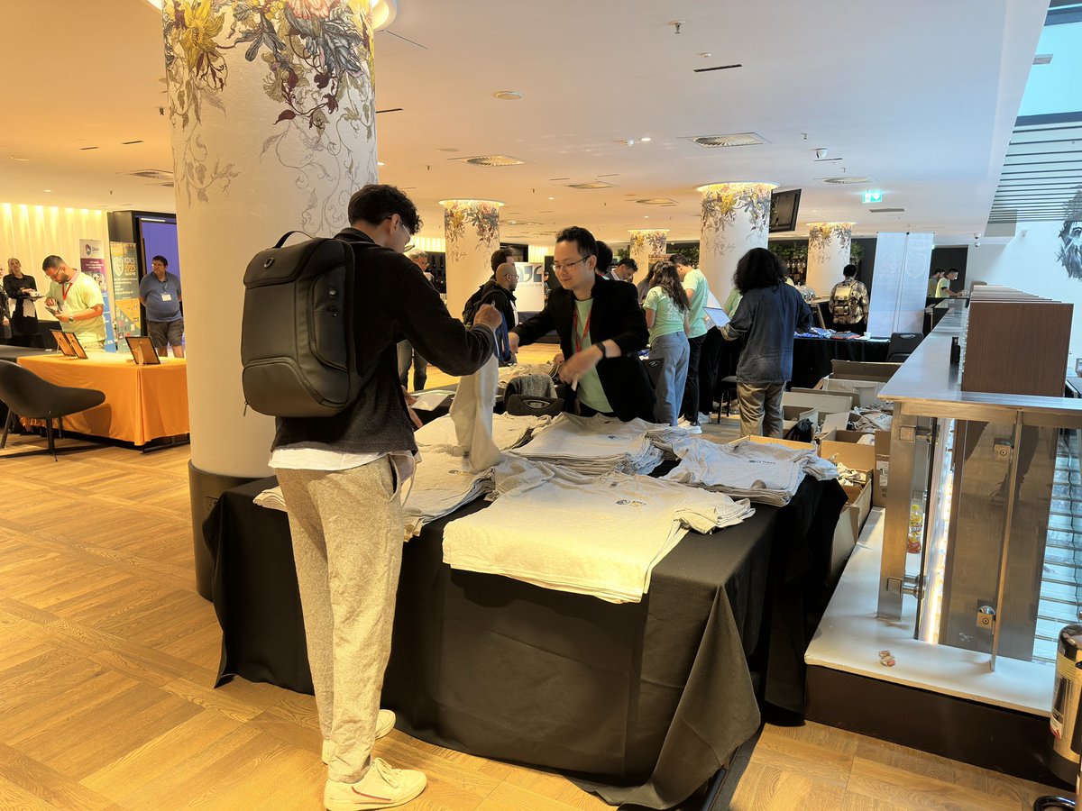 IEEE ICDCS 2025 tweet media