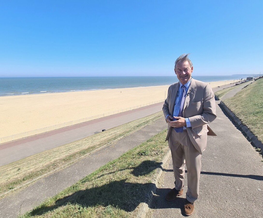 OldGassy1984's tweet image. After the rally in Dover yesterday, another one - for Restore Britain supporters - is underway in Gorleston.