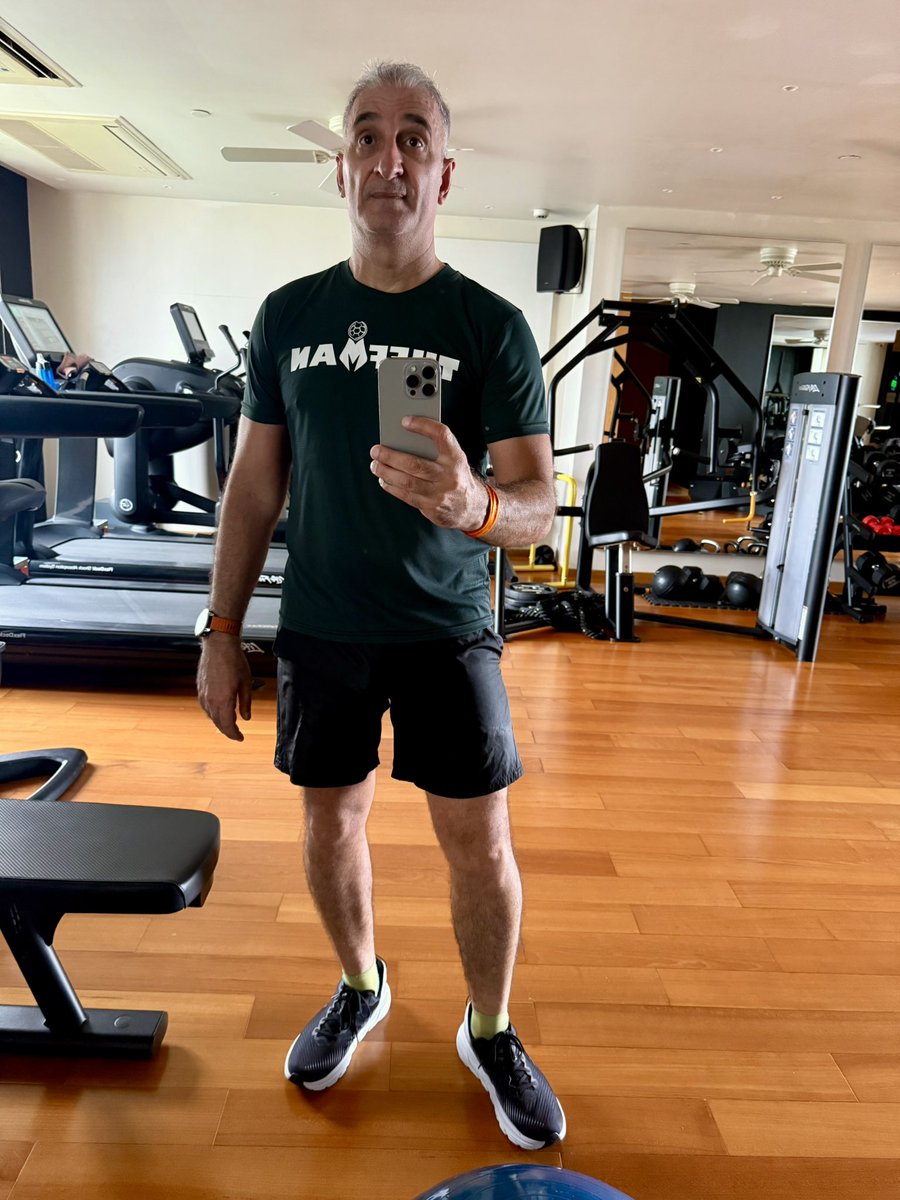 adilnargolwala's tweet image. 23kms Treadmill - Bombay