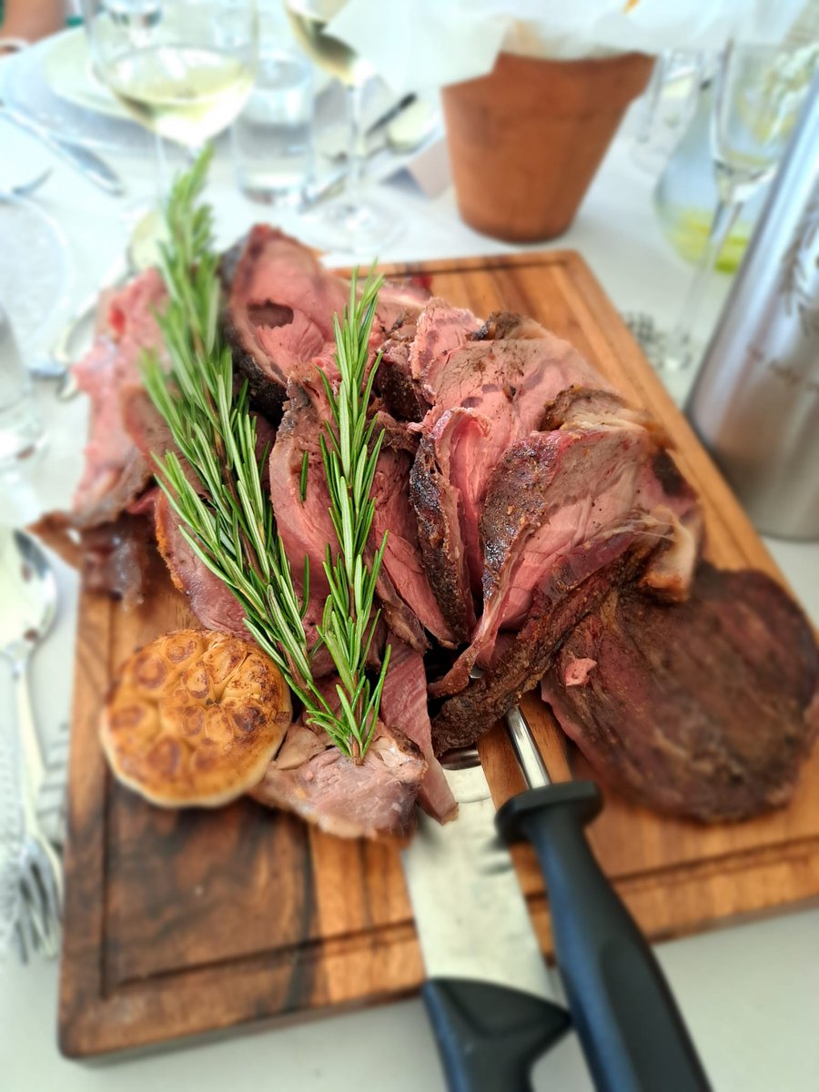 Sunday roast just got elevated! 

Can’t get enough of our rare roast lamb with rosemary and garlic—simple, classic, and utterly delicious.

#SundayRoast #RoastLamb #ElevatedComfort⁠
#FigTreeKitchen #RichFlavors #GourmetDining #FoodieFavorites⁠
#CulinaryDelight #LuxuryDining