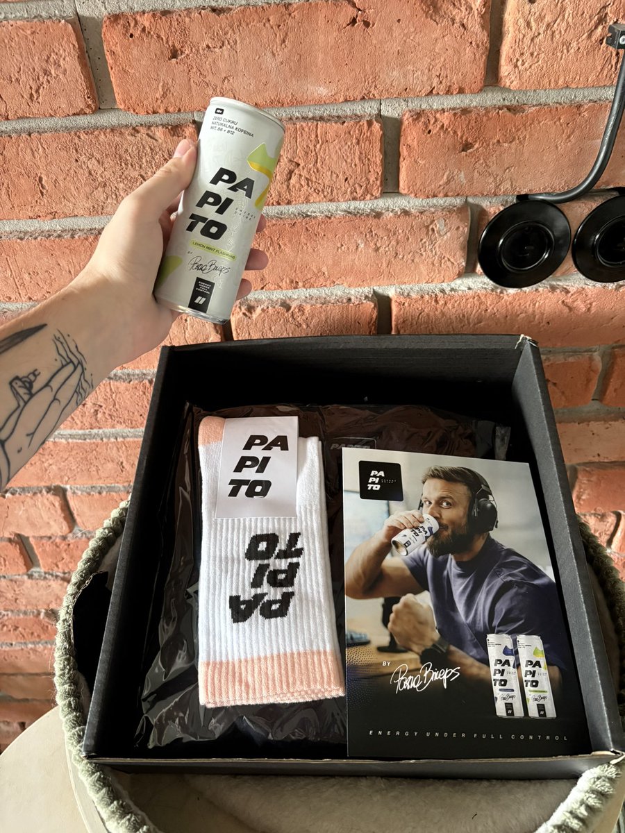 Tom (@thefakeonegg) on Twitter photo Dzięki za paczuchę <a href="/paszaBiceps/">paszaBiceps</a> <a href="/SzymonGroenke/">Szymon Groenke</a> 😎
Ostatnio sporo gram w CSa i po testach flashbanga razu lepiej hedziki siadają Dzięki za paczuchę <a href="/paszaBiceps/">paszaBiceps</a> <a href="/SzymonGroenke/">Szymon Groenke</a> 😎
Ostatnio sporo gram w CSa i po testach flashbanga razu lepiej hedziki siadają
