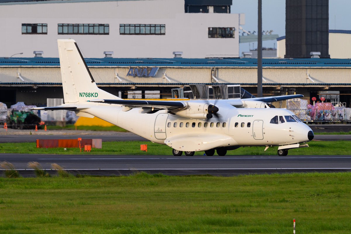 July 19, 2025
Prescott Support
Casa CN-235-300
N768KD
Tokyo Narita Int'l Airport
(NRT/RJAA)

赤道ギニアで大盛り上がりの裏でひっそりと飛来してきました😲