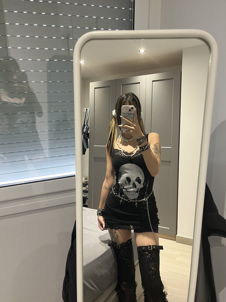 evaspren's tweet image. 