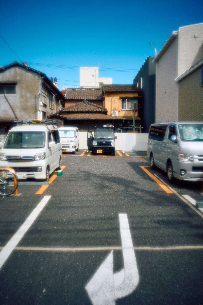 KannistoJuha's tweet photo. Yesterday I enjoyed a long walk around Shinagawa Seaside and Tachiaigawa areas with my Sony #A7CII & #Kistar 28/3.2 M. It was a hot and fairly sunny day, around 33 C. Enjoying the long weekend. More: https://t.co/czCqQBzTqy https://t.co/f8OdDigsvD