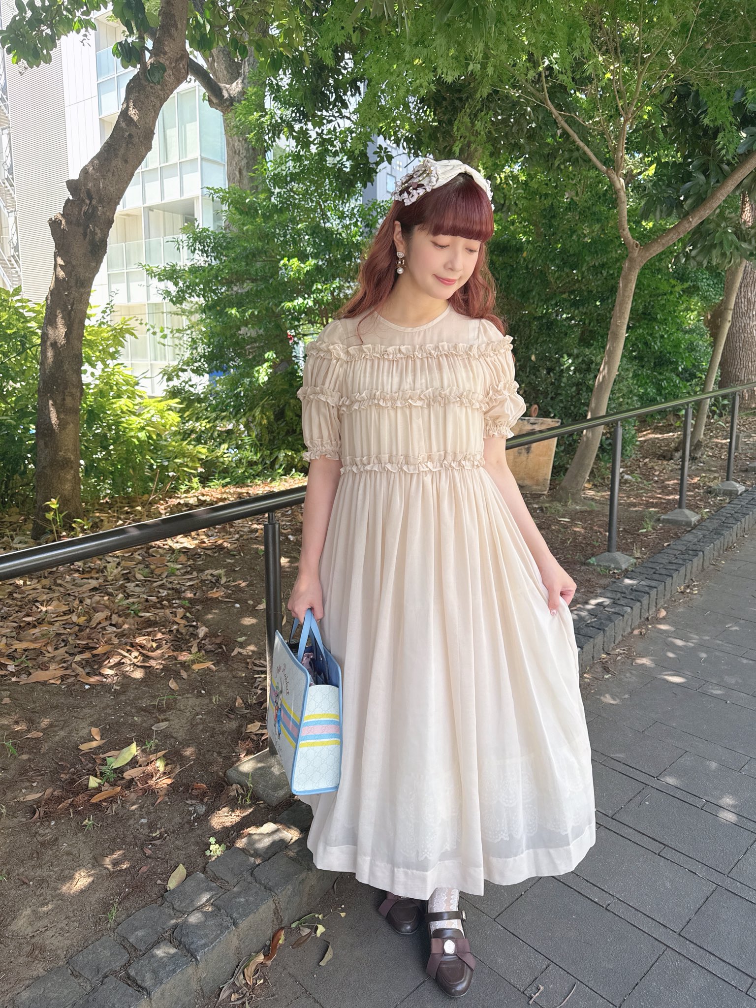 SALE! Spring 春うらら ミモザとアストランティアのブランコ 青木美沙子💕Aoki Misako on X: 