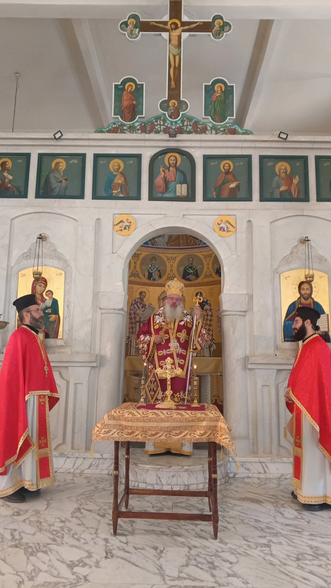 LebBlitz's tweet image. Sunday divine liturgy under the blessing of his Eminence Metropolitan Antonios Saad
Metropolitan of the Archdiocese of Bosra, Hauran, Jabal al Arab, and Golan for the Rum Orthodox.
May God protect the Christians of Suweida.