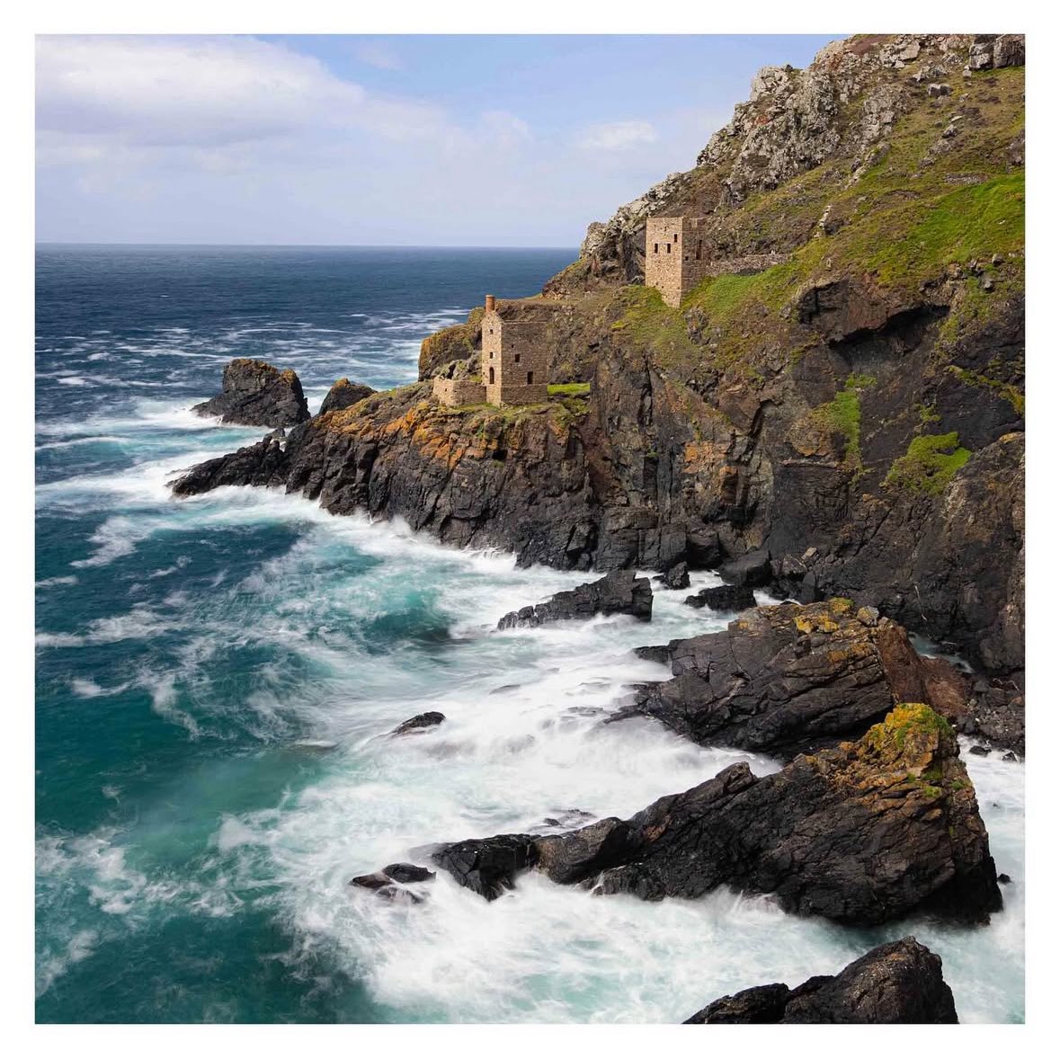 An evocative Cornish coastal image by Instagrammer photographybyangelaoneill 

photographybyangelaoneill.com

#sheclicksnet #femalephotographers #women #womenphotographerscommunity #photography #femalephotographer #seascapephotography #seascape #coastalphotography #coast