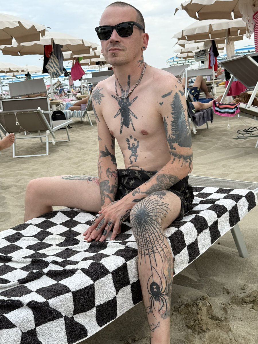 lostboy__1987's tweet photo. Holiday mood 😎🏝️🏝️🏝️🏝️
#summer
#tatto https://t.co/F26PimPoxU
