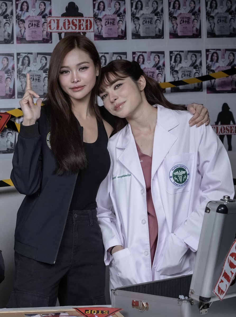 นี่แหละ รูปในฝัน 5555555 มีพี่คนเท่ ละน้องซบๆ 😂 กราบขอบพระคุณพี่ฟ้าและน้องชา ที่ให้ความร่วมมือแบบเอือมๆ 555