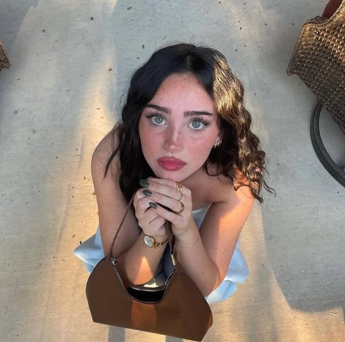 3nzombie's tweet image. how my gun looking at me after 10 beers