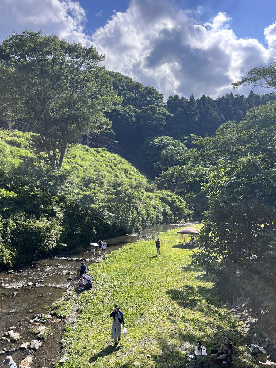 Y86483137's tweet image. 雀川砂防ダム公園〰️道の駅芦ヶ久保までドライブ🚗³₃
お天気がいいから川にもいっぱい人がいた☀️.°
自然の中って気持ちがいいね𓂃𓂂ꕤ*.゚
紅茶&ミルクのソフトクリームも美味しかった🍦😋ෆ̈
