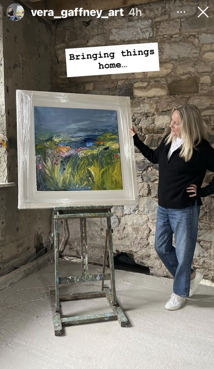 One of the paintings displayed at Tom’s wine launch/art exhibition at the @Boyleartsfestival this week in the old B of I building . I had a flat upstairs when I worked there 45 yrs ago! I think it was 40£ a month🤣