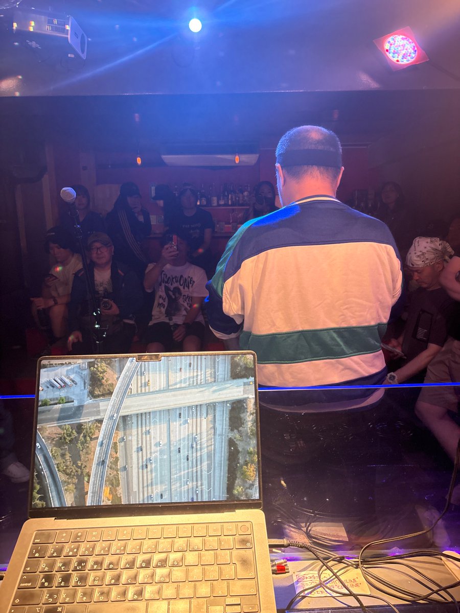 渋谷Smileに来ております。AV幼稚園のステージ。