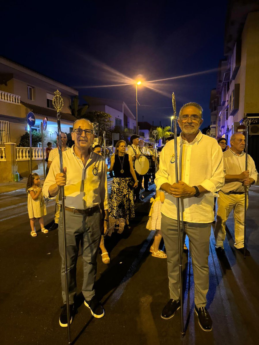 Hermandad del Olvido tweet media