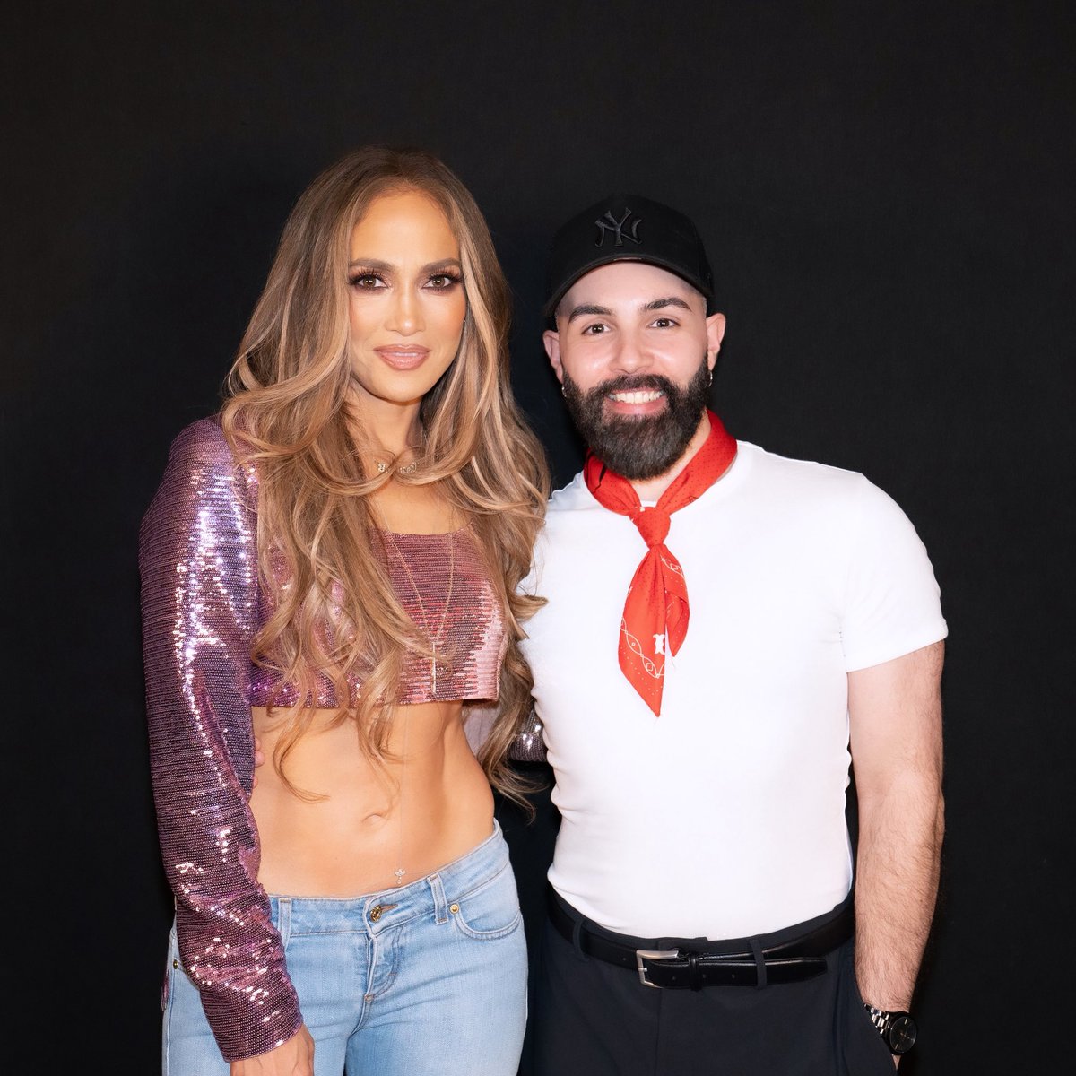 HauntedBySaturn's tweet image. 29 years a fan and counting, thank you @JLo, it was great to meet you again. Madrid and Budapest #UpAllNight Tour 2025 💖
