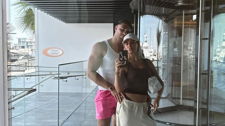 anikaSolberg's tweet photo. Tommy Fury and Molly-Mae Hague share sweet moments and praise simple family holidays, aiming to give daughter Bambi a grounded, "normal" life outside luxury.  https://t.co/gEYYP4ErMi https://t.co/9KD9MV69nc