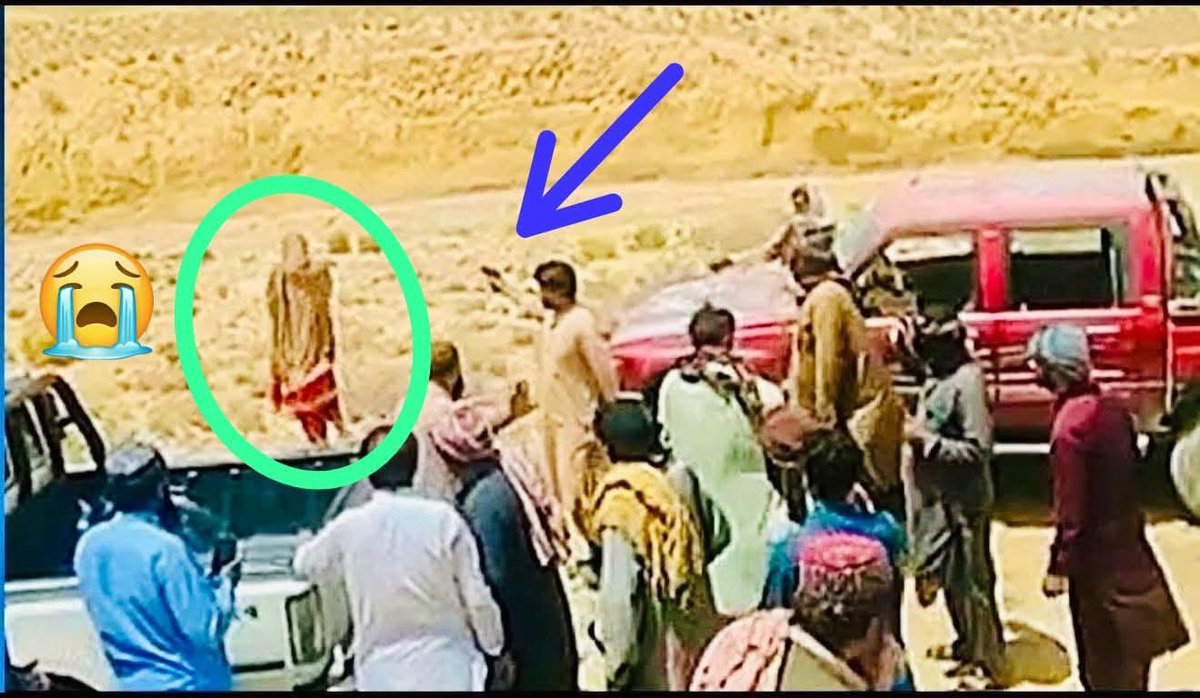 sumrkhan1's tweet image. ہم وہ محرومِ تمنا کہ بھری دنیا میں
اپنے حصے کی محبّت بھی نہیں کر پائے
اسے بزدل مردوں سے زیادہ بلوچی رویات کا علم تھاکے "ویڈیو بند کرو۔۔۔مجھے صرف گولی ماردو
مجھے تماشائ موت مت دو یہ۔۔۔بلوچ روایات میں نھیں ھے"
#StopHonorKilling