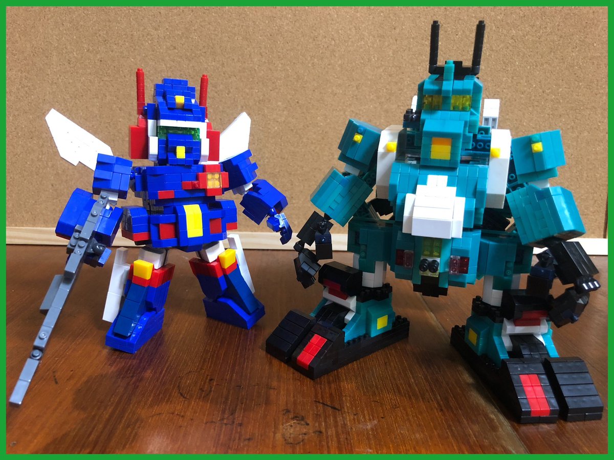 tsueyunatu's tweet image. DAISOプチブロックで
戦闘メカザブングルより
ウォーカーギャリア作りました
一応変形合体します、なんちゃってですが😁
背負い物のローターが重いので
ポーズつけると後ろにのけ反ってしまいます😅
武器はコレから作ります
#プチブロック
#戦闘メカザブングル