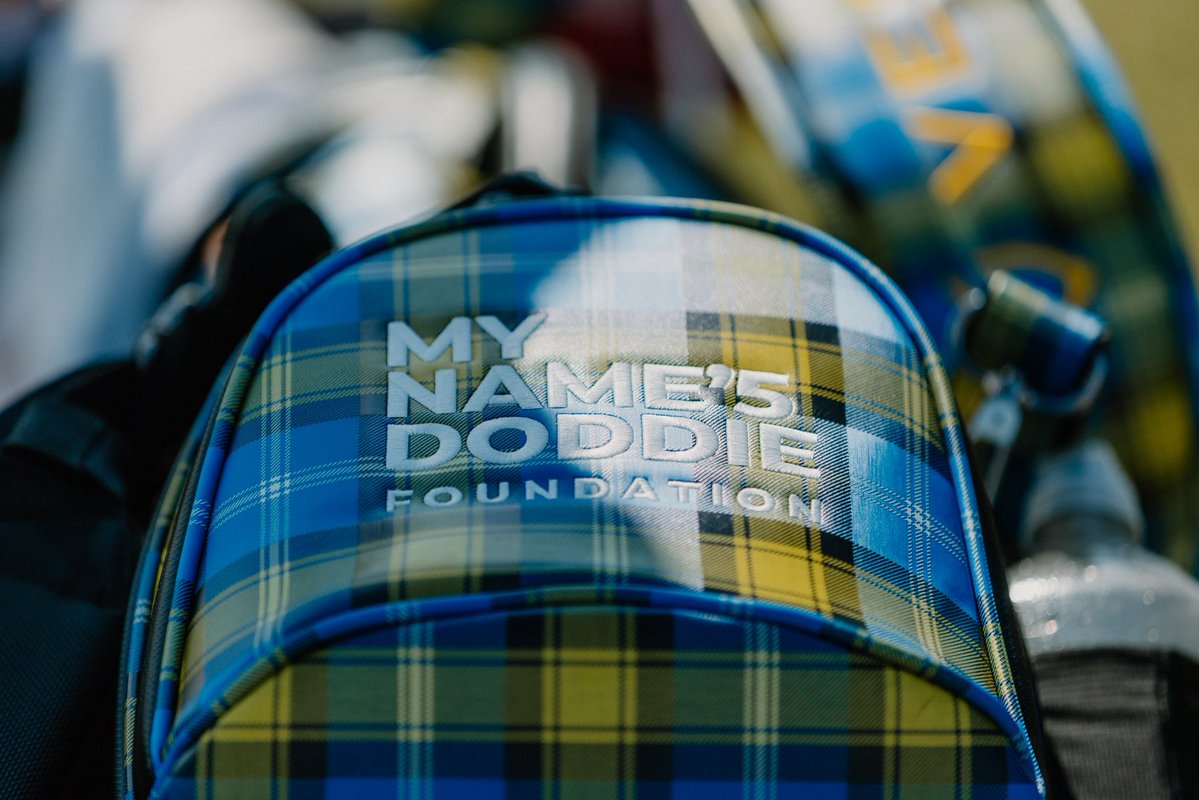 MNDoddie5's tweet image. Good luck today @robert1lefty - we're rooting for you.💪
We're hoping you can pull out a final round like you did at the US Open last month, to reel in Scottie Scheffler today.
Thank you for everything you do to support us and raise awareness of MND.