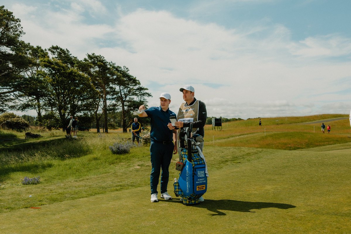 MNDoddie5's tweet image. Good luck today @robert1lefty - we're rooting for you.💪
We're hoping you can pull out a final round like you did at the US Open last month, to reel in Scottie Scheffler today.
Thank you for everything you do to support us and raise awareness of MND.