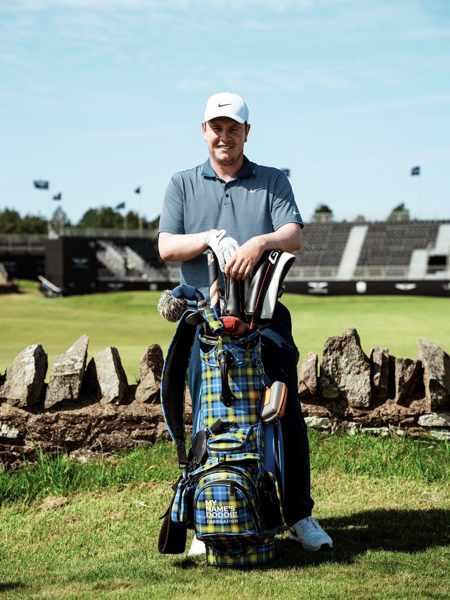 MNDoddie5's tweet image. Good luck today @robert1lefty - we're rooting for you.💪
We're hoping you can pull out a final round like you did at the US Open last month, to reel in Scottie Scheffler today.
Thank you for everything you do to support us and raise awareness of MND.