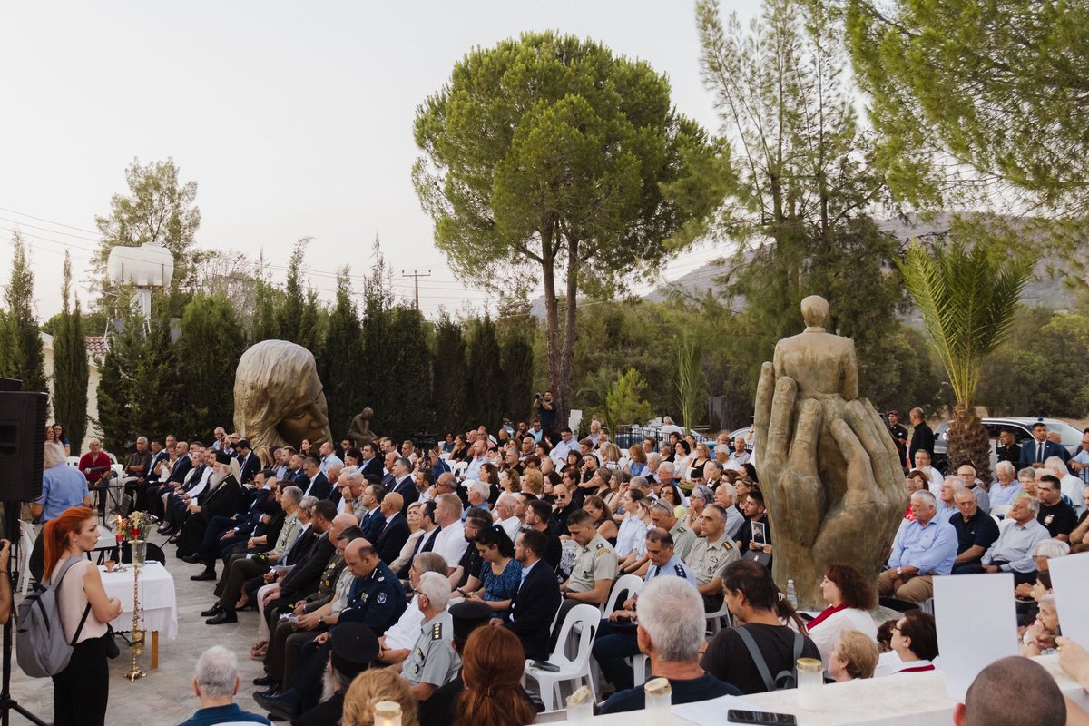 NicolasBay_'s tweet image. À Chypre, à l’invitation de mon ami et collègue, @GeadisGeadi.
Nous commémorons le triste 51e anniversaire de l’invasion de Chypre par la Turquie le 20 juillet 1974. Nous rendions hier hommage aux 1619 civils disparus en présence de leurs familles.