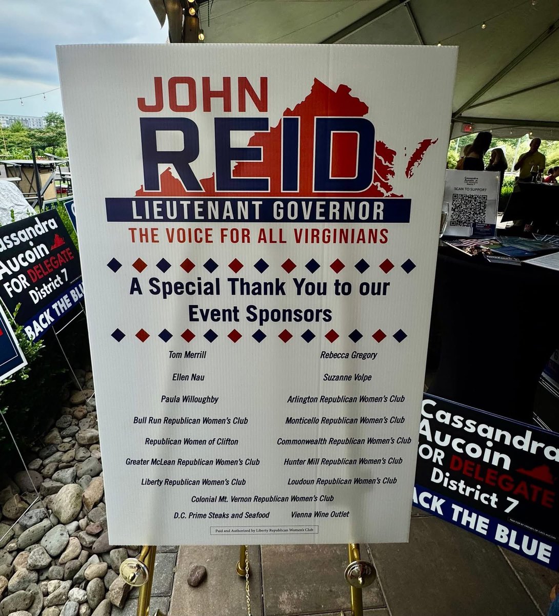 JohnReid4VA's tweet image. Even in the summer heat and the evening monsoon rain we still had a huge crowd of amazing activists and new voters turn out for this wonderful fundraising meet and greet event organized by all 11 Northern Virginia GOP Women’s groups!!!
I am so thankful for their support and good…