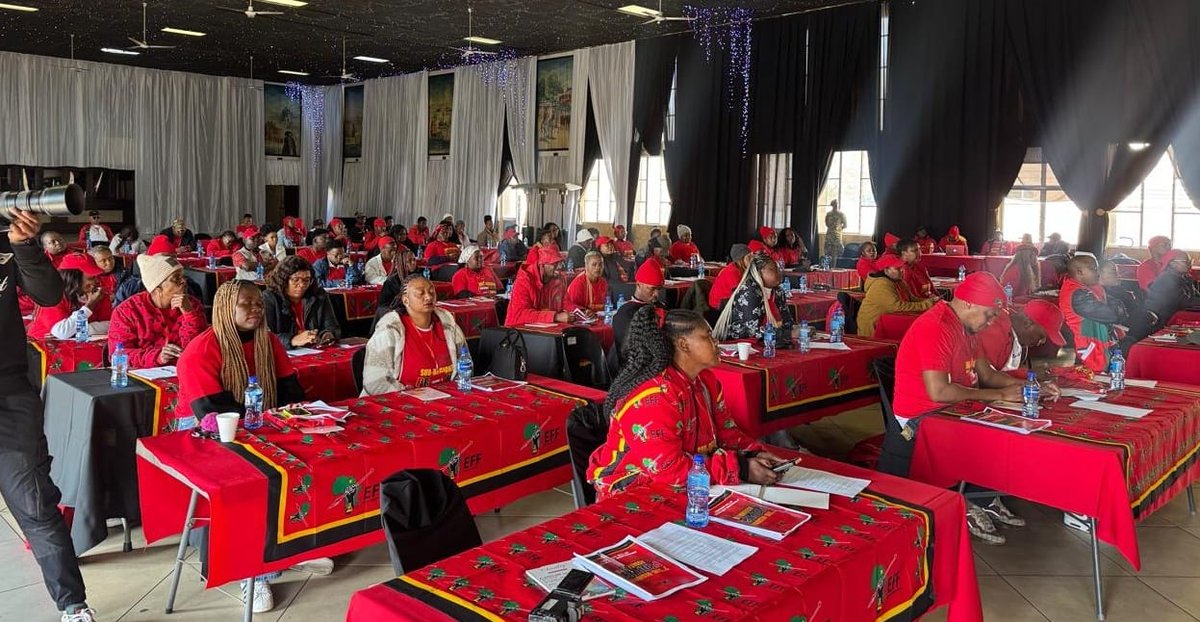 EFFGautengProv's tweet image. 🚨In Pictures🚨
Commissar Mgcini Tshwaku, the Convener of EFF Tshwane SubRegion 3, delivered a Political Overview, detailing the Economic and Political Conditions of Region 3 and expected task of the Subregional structures.
#EFFSRPA