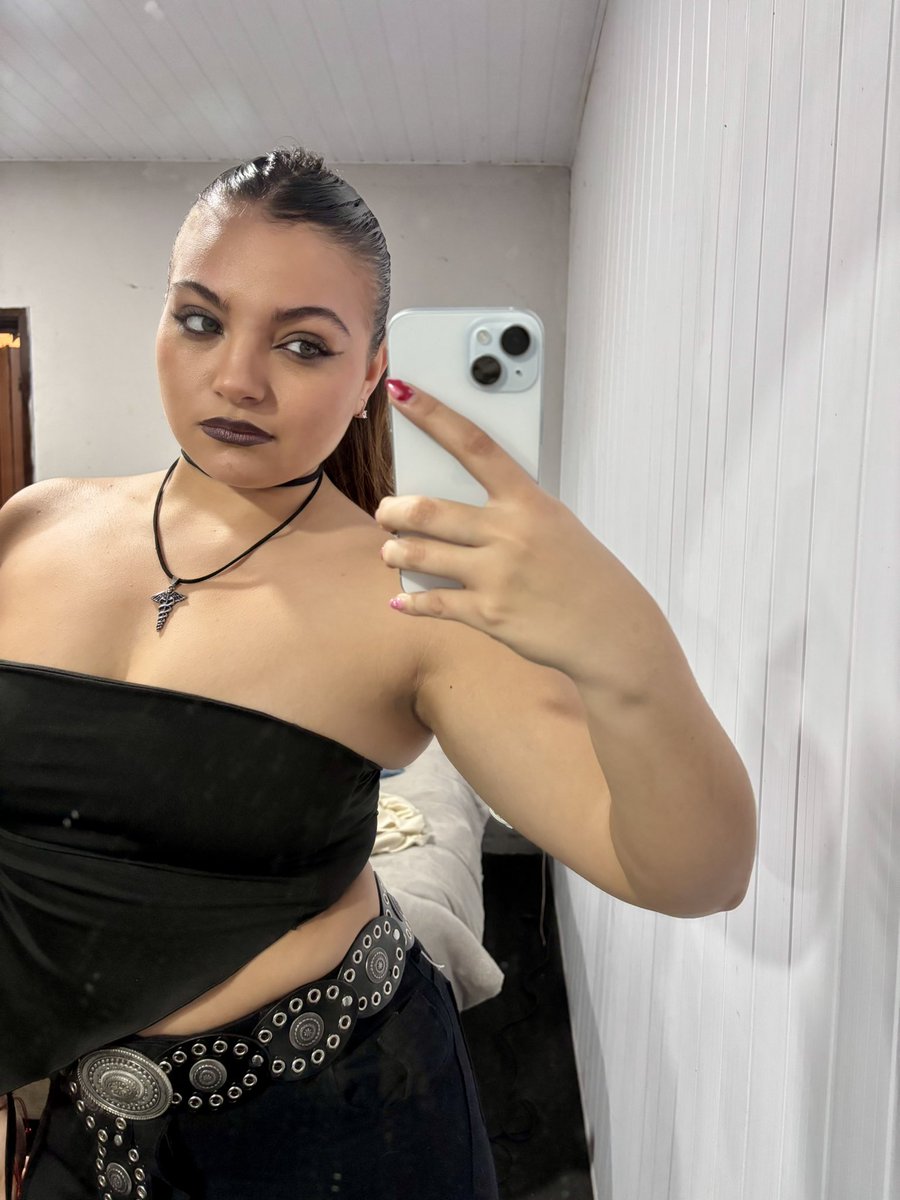 ayer andaba bien linda