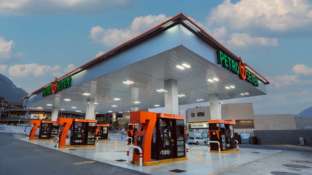 Bienvenido sea el domingo y bienvenido seas tú al inicio de tu viaje. ¡Te esperamos!