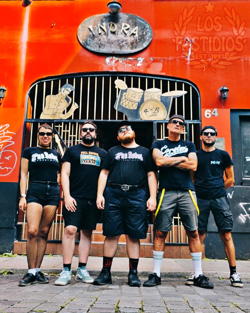 LosFastidios91's tweet image. 20.07.2025 Hey Hamburg (D) we are back in Town, back in St Pauli for a great Sunday at Indra Musikclub !!! Doors 6pm / Live 7:30pm !!! Some tickets available at the door !!! See you later !!! C&apos;mon C&apos;mon... LOS FASTIDIOS