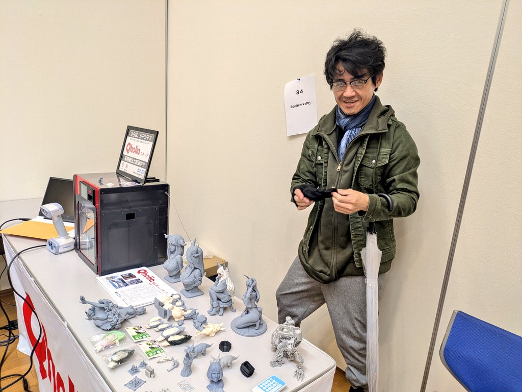 GomiHgy's tweet image. コスナビ写真展お疲れ様でした。
今年もEdelWorksPrjブースではクリエイター達が様々な技術で2次元の世界を表現する作品等を展示しましたが、作品や取り組みを楽しんで戴きありがとうございました。
座談会も熱量高く聞いてくださり感謝です。今後も技術共有の場を持てたらと思います。#レガシー2025
