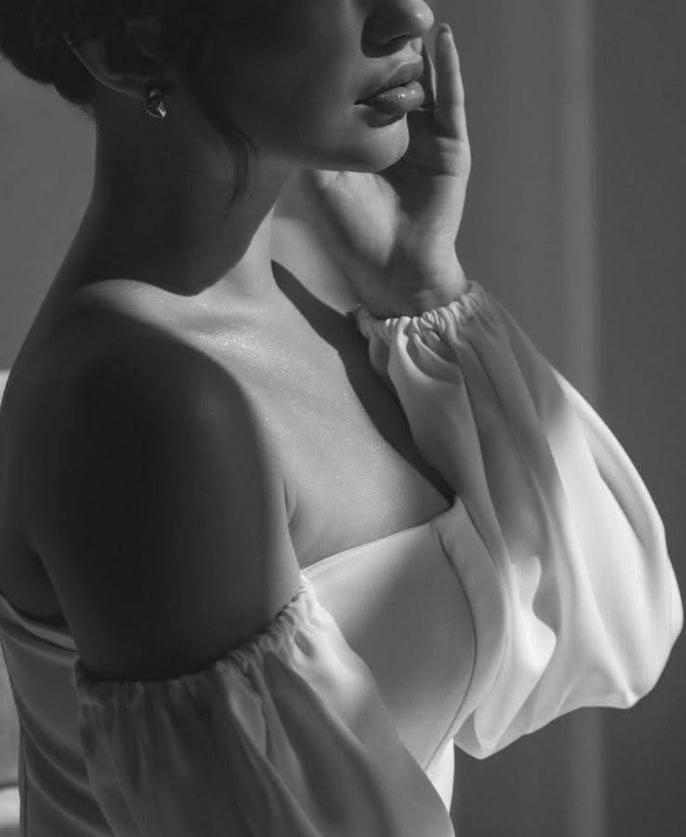 .لا أحبُّ التساوي ، ميّزني أو إعتزلني...!🖤