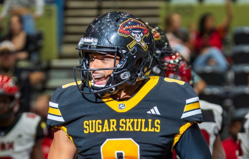 Javier Morales (@javierjmorales) on Twitter photo .<a href="/NateMartTSports/">Nathaniel Martinez</a> reports on the injury-riddled Tucson Sugar Skulls’ playoff hopes coming to an end with the loss to the Bay Area Panthers last night in the final game at TCC this season. A highlight was former Sabino and Arizona standout Drew Dixon catching a 42-yard TD pass in .<a href="/NateMartTSports/">Nathaniel Martinez</a> reports on the injury-riddled Tucson Sugar Skulls’ playoff hopes coming to an end with the loss to the Bay Area Panthers last night in the final game at TCC this season. A highlight was former Sabino and Arizona standout Drew Dixon catching a 42-yard TD pass in
