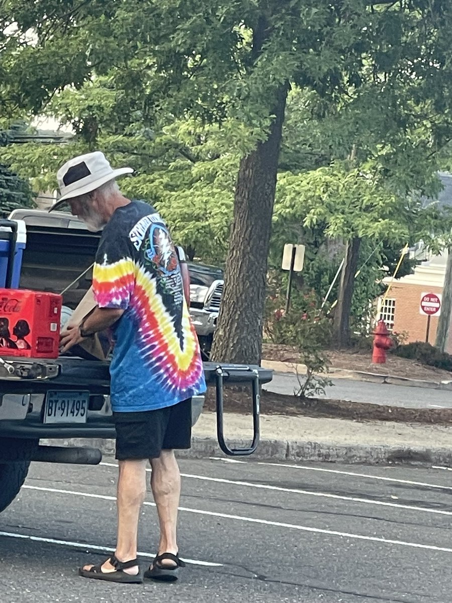 chillillin2's tweet image. I still think it was crazy how yesterday as someone was asking me about @404_xrp This guy walked in front of me…
Iykyk. Connected
@404xrpCode @404_error_site