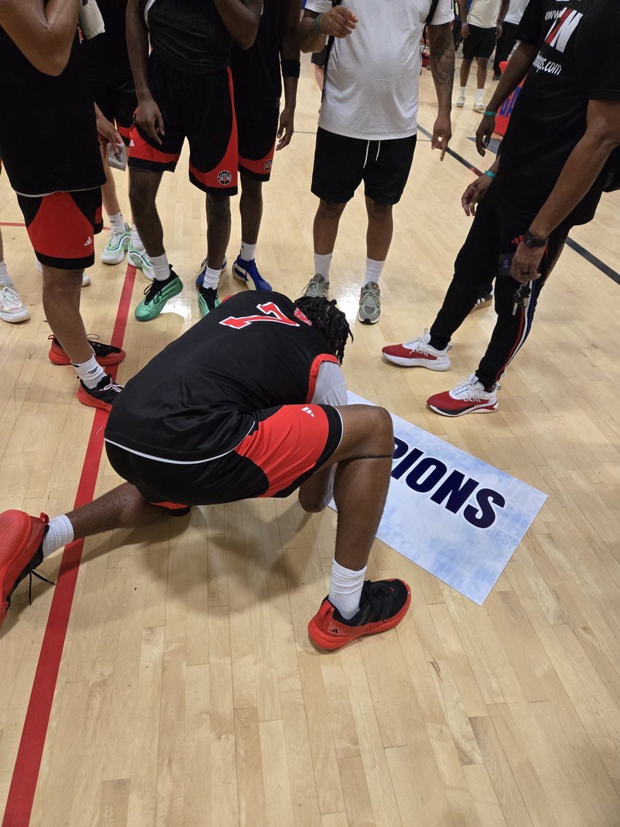 Kevin Cox (@kevinvcox11) on Twitter photo <a href="/ayye_ROD/">Coach Rod</a> and <a href="/s2nhoops/">Second 2 None</a>, thanks for pouring into and helping to develop <a href="/ChristianCox04/">Christian Cox</a> into the player that he has become. We've been a part of the program since 7th grade; so it's surreal to know that it's over. Thanks for giving him the platform to showcase his talent! <a href="/ayye_ROD/">Coach Rod</a> and <a href="/s2nhoops/">Second 2 None</a>, thanks for pouring into and helping to develop <a href="/ChristianCox04/">Christian Cox</a> into the player that he has become. We've been a part of the program since 7th grade; so it's surreal to know that it's over. Thanks for giving him the platform to showcase his talent!