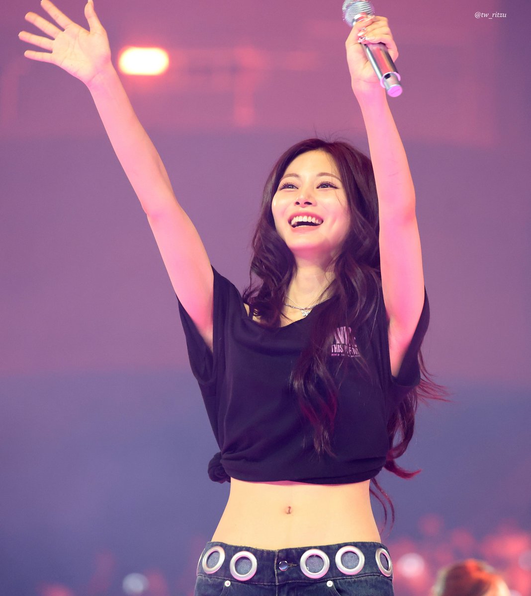 tw_ritzu's tweet image. 250720
ε―ζγπ₯°
#TWICE #νΈμμ΄μ€
#TZUYU #μ―μ #εη #γγ¦γ£