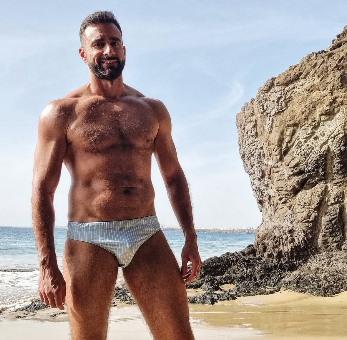 VisualCruising's tweet image. Cuerpo marcado, deseo lanzado — y tu mente, descontrolada 🤪💦