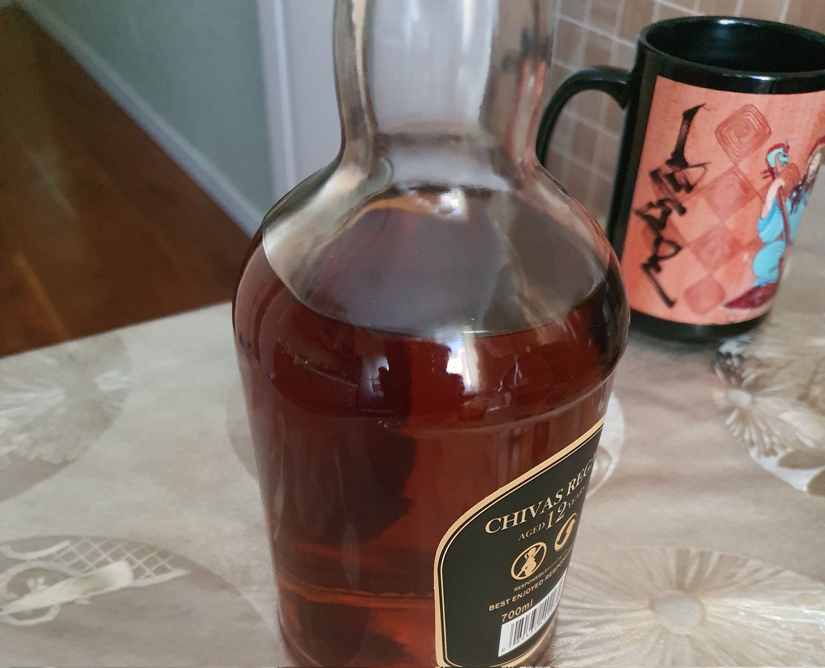 пяз юмаа. хөдөө хээр мажаанаа эвдчихсэн хүн ингэсгээд цаг хурдлуулахаас.... ллр юмдаа....