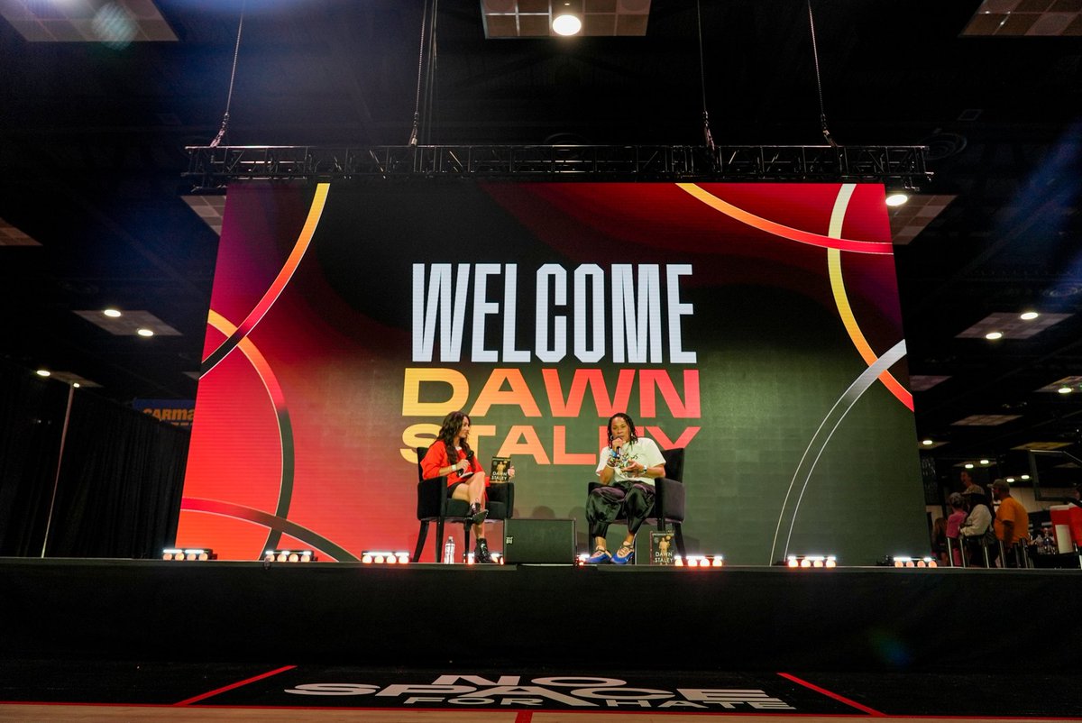 dawnstaley's tweet image. And you know the UNCOMMON FAVOR train had to make a stop at @WNBA All-Star weekend! Thank you all for the love and support. Saw a lot of raised hands that haven’t read UNCOMMON FAVOR yet…it is not too late to get your hands on yours! 🥰🥰